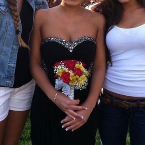 Black prom dress!!